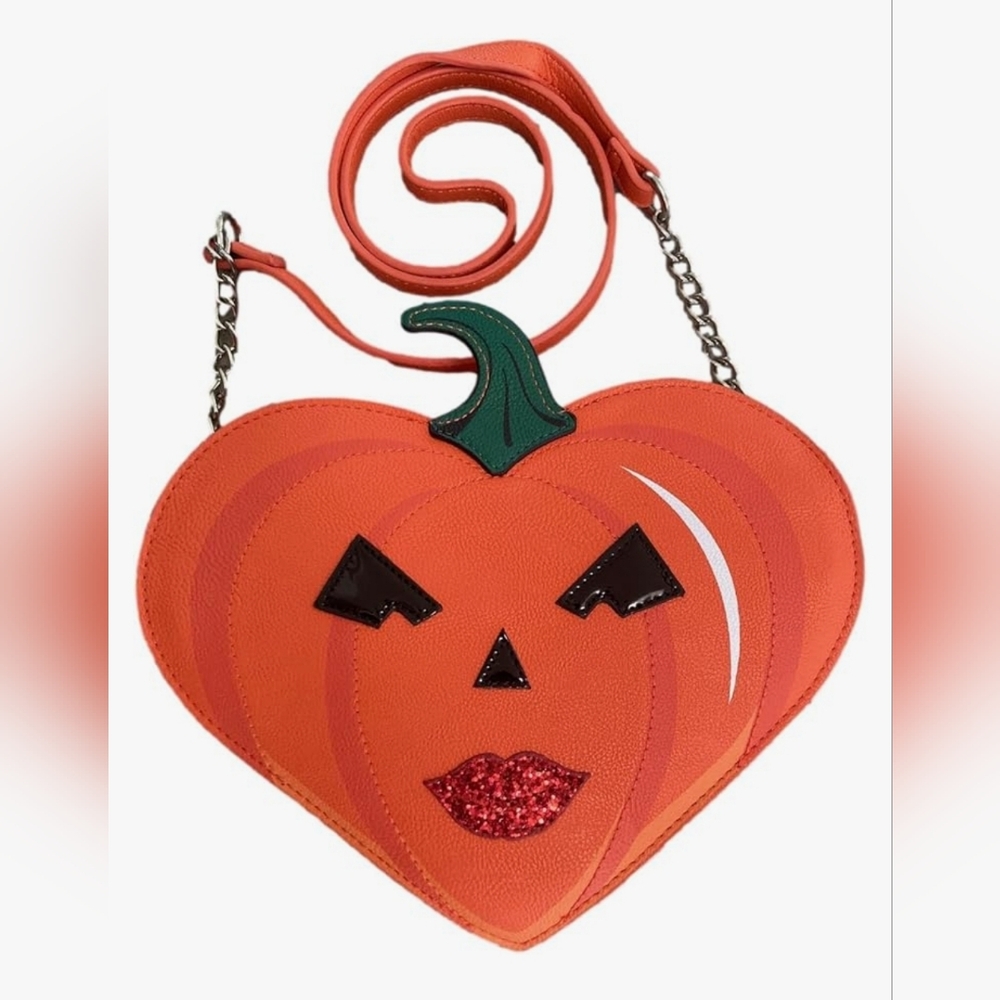 NWT Betsey Johnson Kitsch Halloween Jack O' Lantern Heart Crossbody Bag